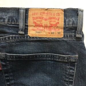 Levi’s 505 regular 41x30 (meas) dark vg+